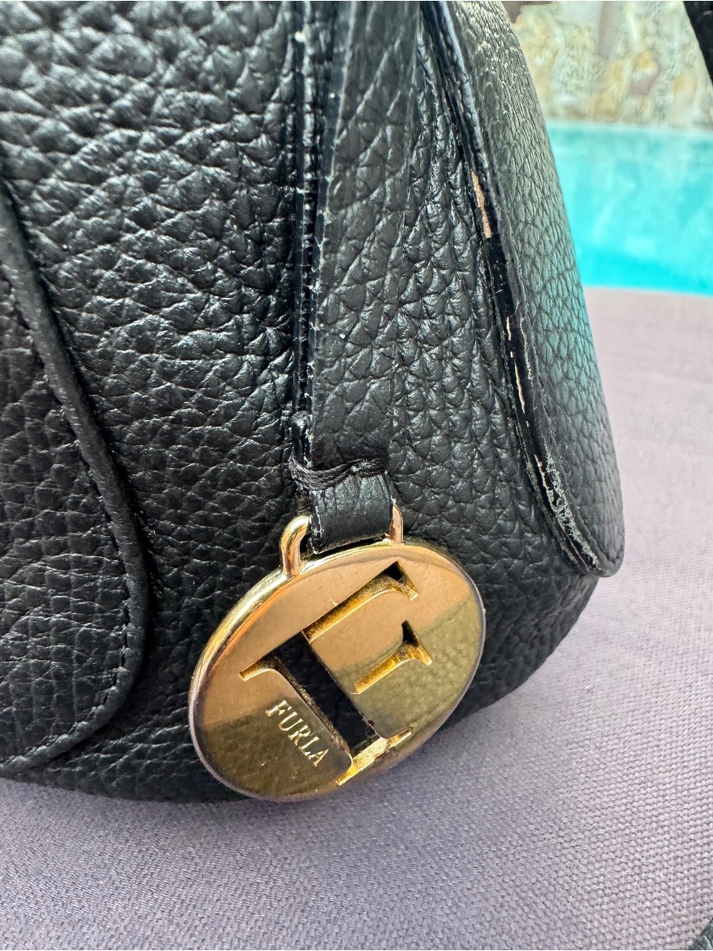 GUC.  Furla Black Pebbled Leather Shoulder Crossbody Bag Made in Italy GUC - Picture 3 of 16